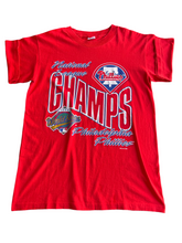 Load image into Gallery viewer, National League Phillies Champs 1993 tee size Medium!
