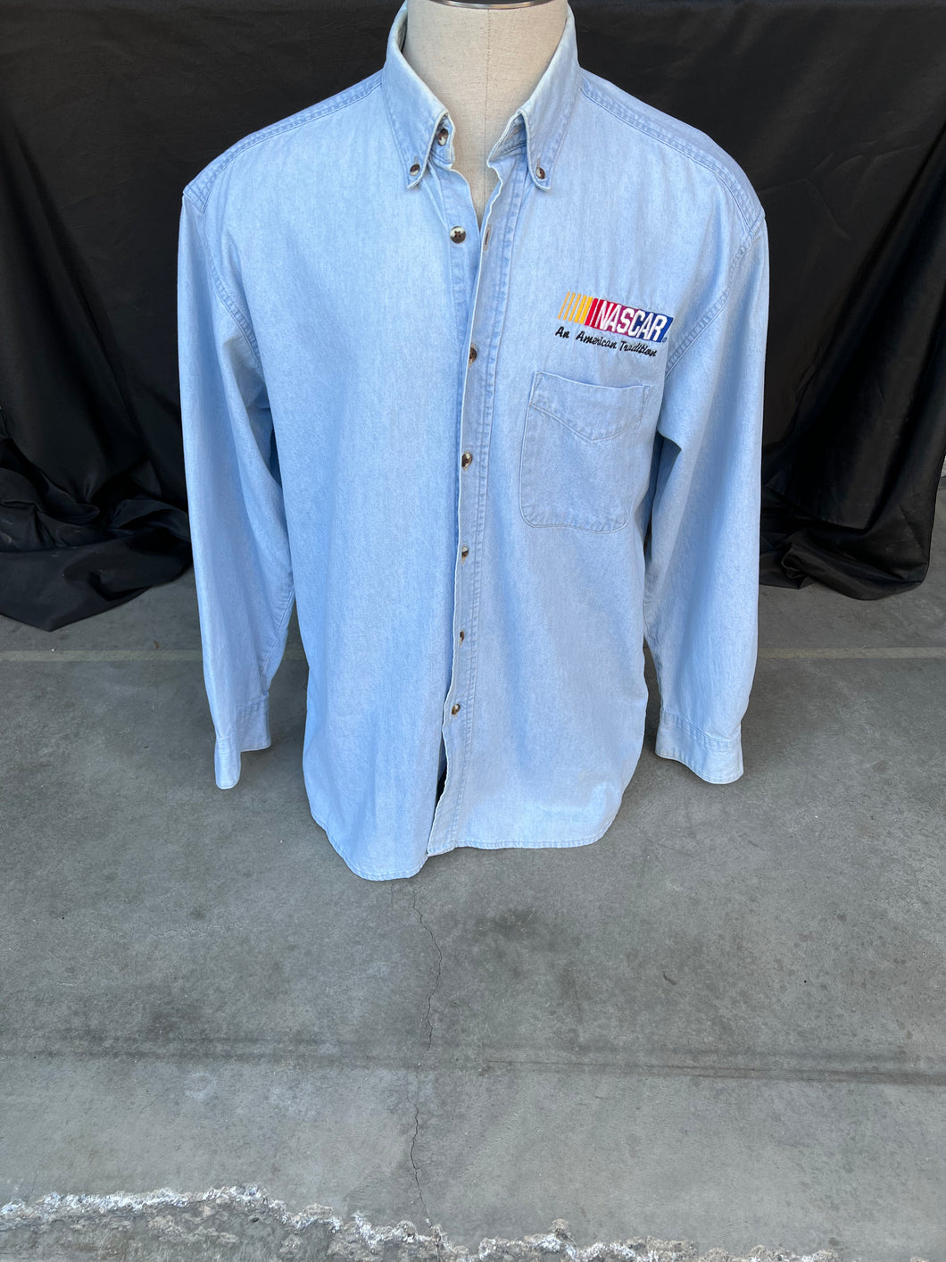 Nascar An American Tradition Denim Button up size Medium!